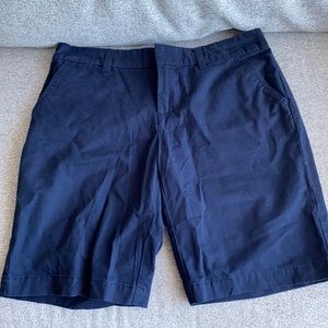 Classic Tommy Hilfiger navy Bermuda shorts.